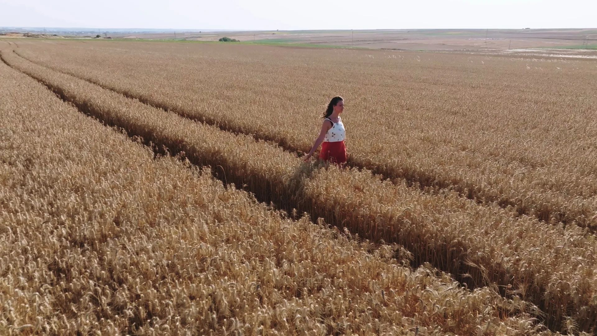 Still from AKİB — Altın Tahıl